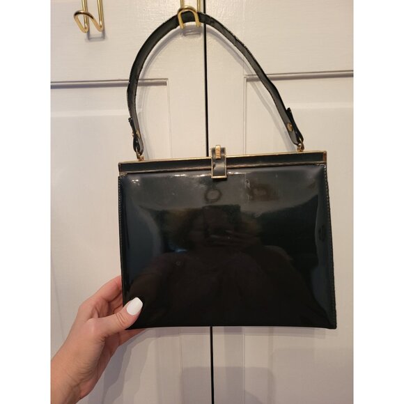 Vintage 60s Black Patent Handbag Gold Clasp Retro Twee Grandma Marilyn Monroe - Picture 2 of 6